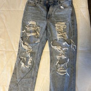 American Eagle blue jeans (mom jeans)